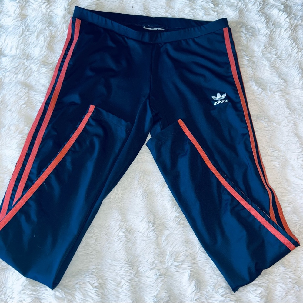 Adidas Multicolor Floral Track Suit with Red Accents - Picture 4 of 4